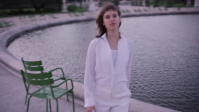 2018_-_GIVENCHY_-_Live_Irresistible_Blossom_Crush_72sec_mp40483.jpg