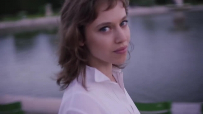 2018_-_GIVENCHY_-_Live_Irresistible_Blossom_Crush_72sec_mp40488.jpg