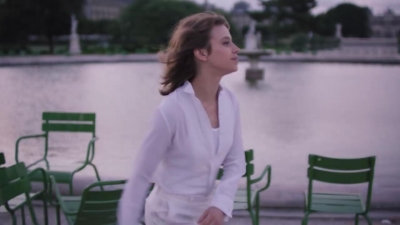 2018_-_GIVENCHY_-_Live_Irresistible_Blossom_Crush_72sec_mp40495.jpg