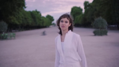 2018_-_GIVENCHY_-_Live_Irresistible_Blossom_Crush_72sec_mp40505.jpg