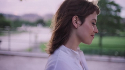 2018_-_GIVENCHY_-_Live_Irresistible_Blossom_Crush_72sec_mp40512.jpg
