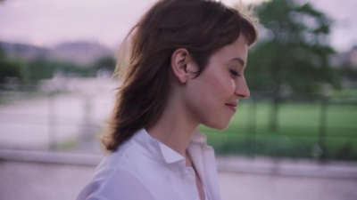 2018_-_GIVENCHY_-_Live_Irresistible_Blossom_Crush_72sec_mp40517.jpg
