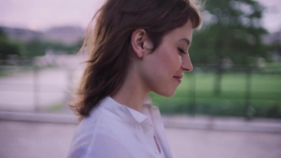 2018_-_GIVENCHY_-_Live_Irresistible_Blossom_Crush_72sec_mp40519.jpg