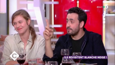 2019-04-02_-_C_a_Vous_mp40194.jpg